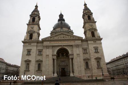 Külső képek a Szent István Bazilikáról
